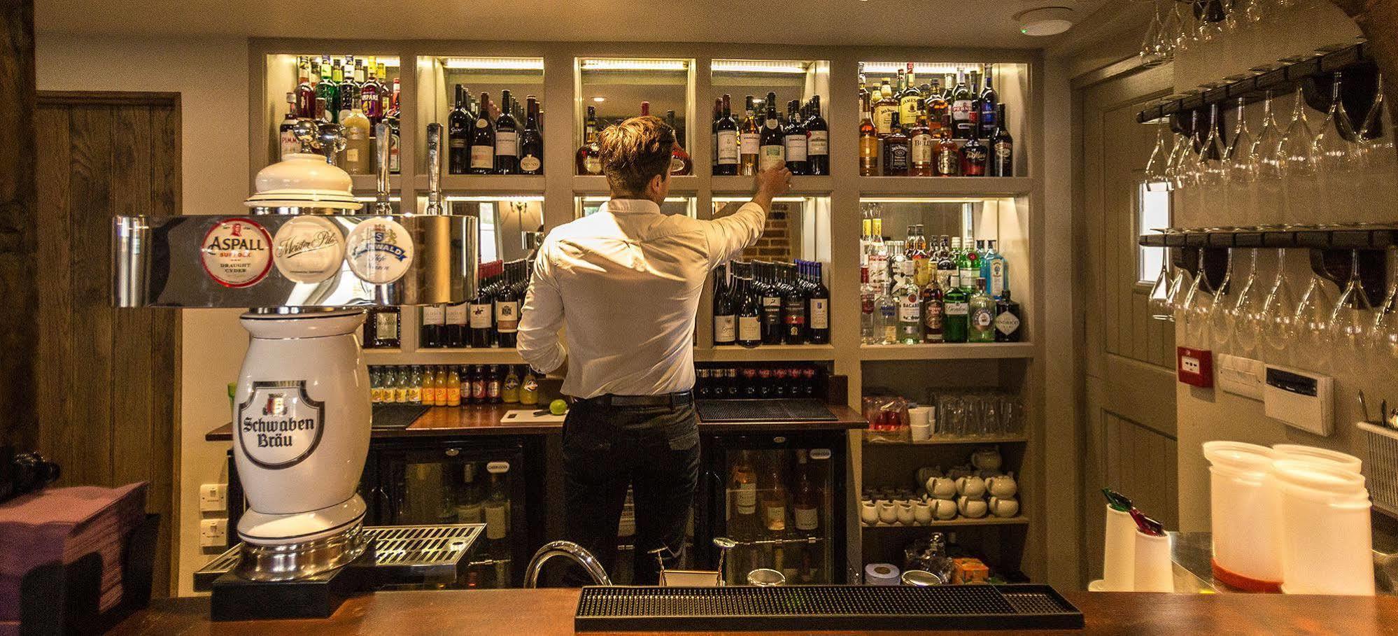 The Harvard Inn 斯托克 外观 照片